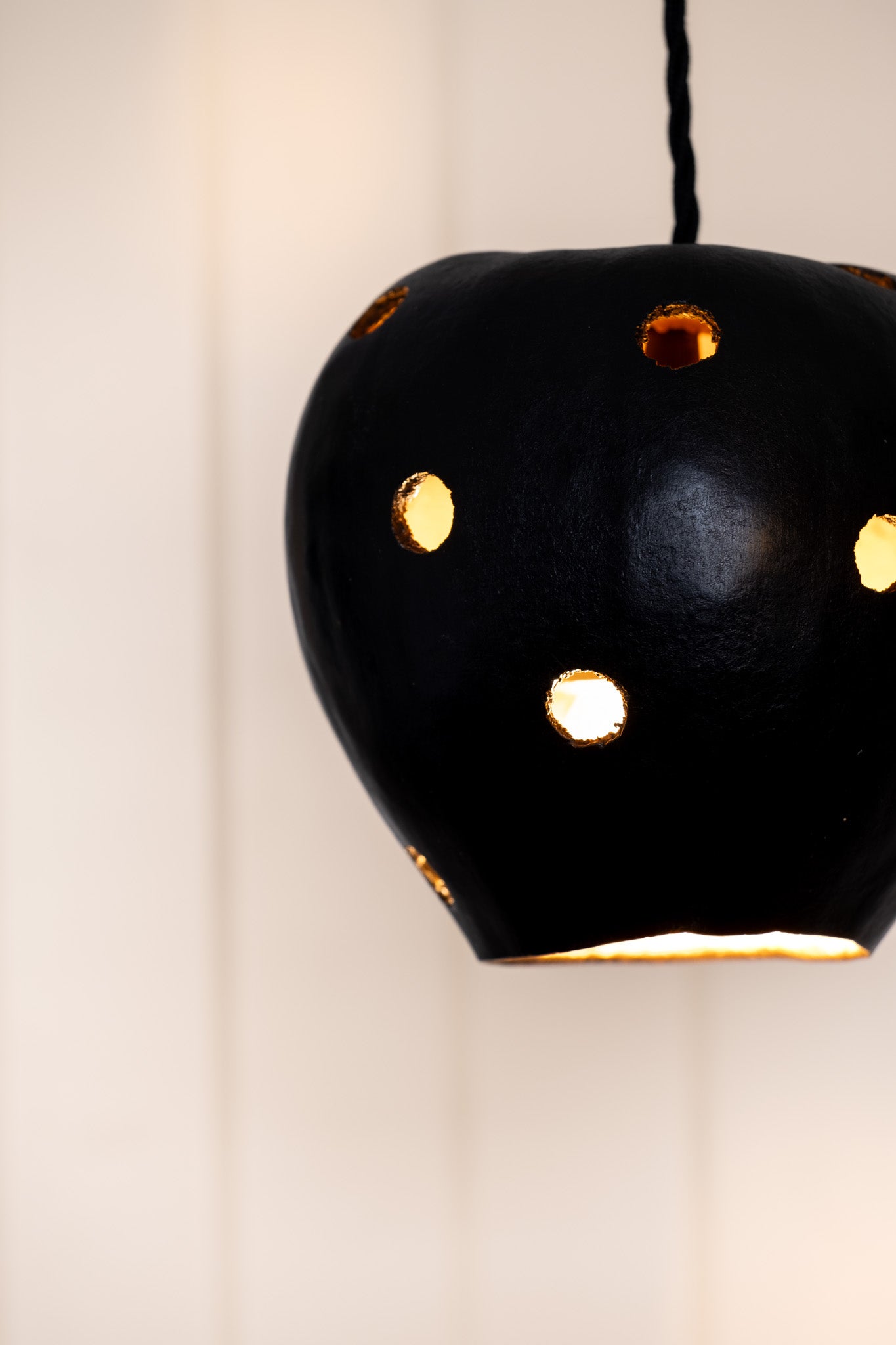 Maya Totuma Pendant Light