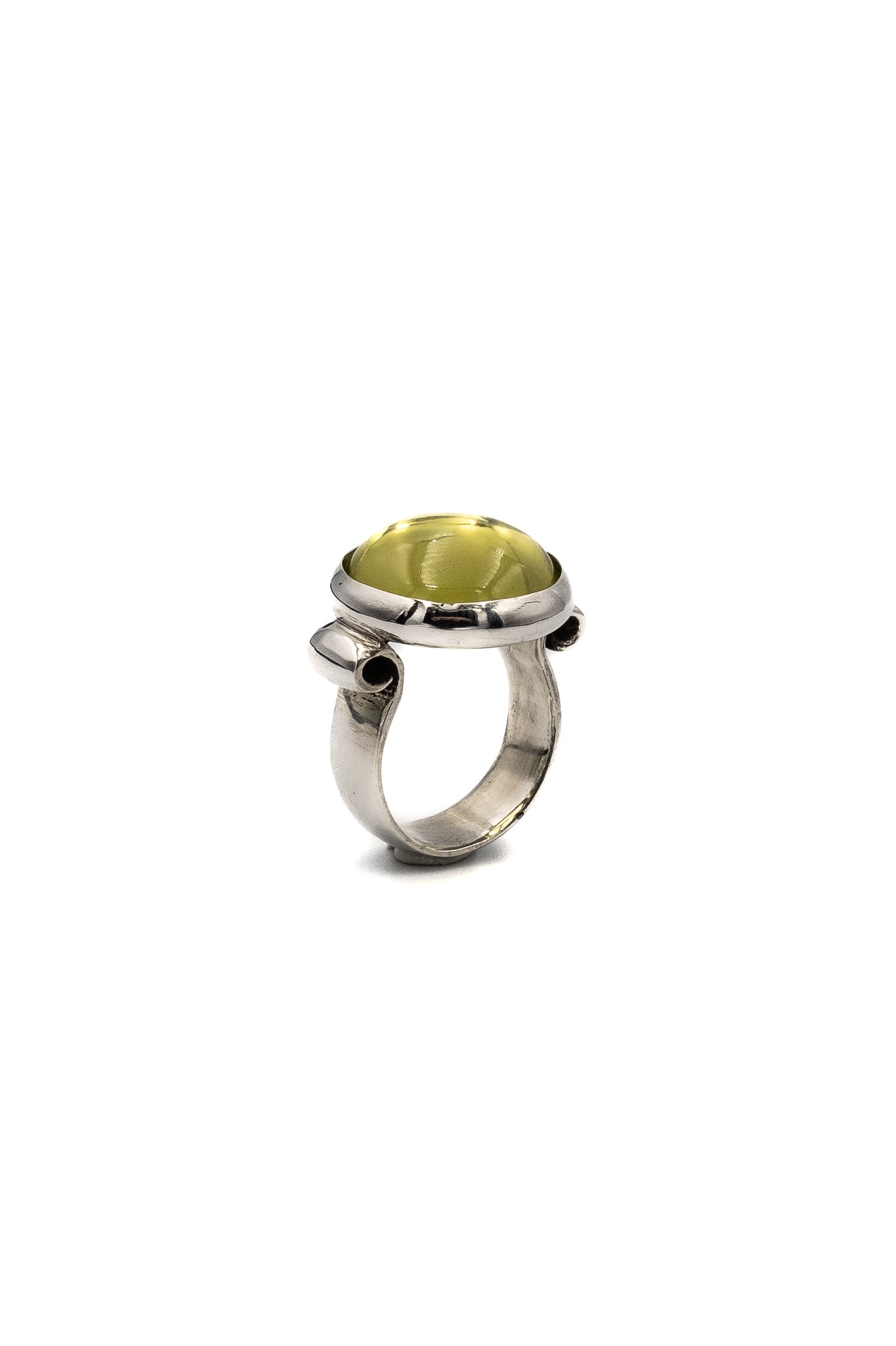 California 69 Ring with Lemon Quartz