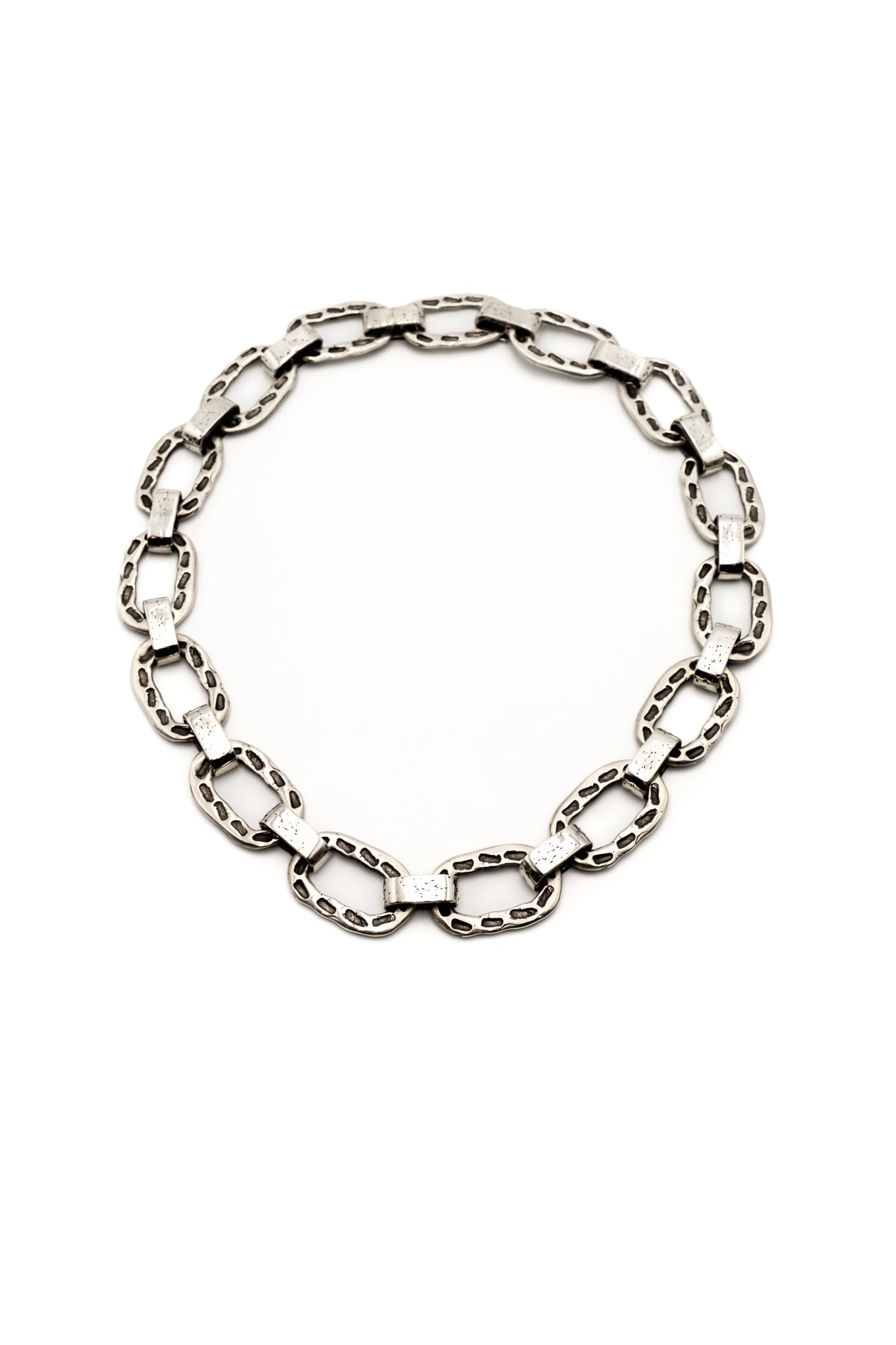 Night & Day Chain