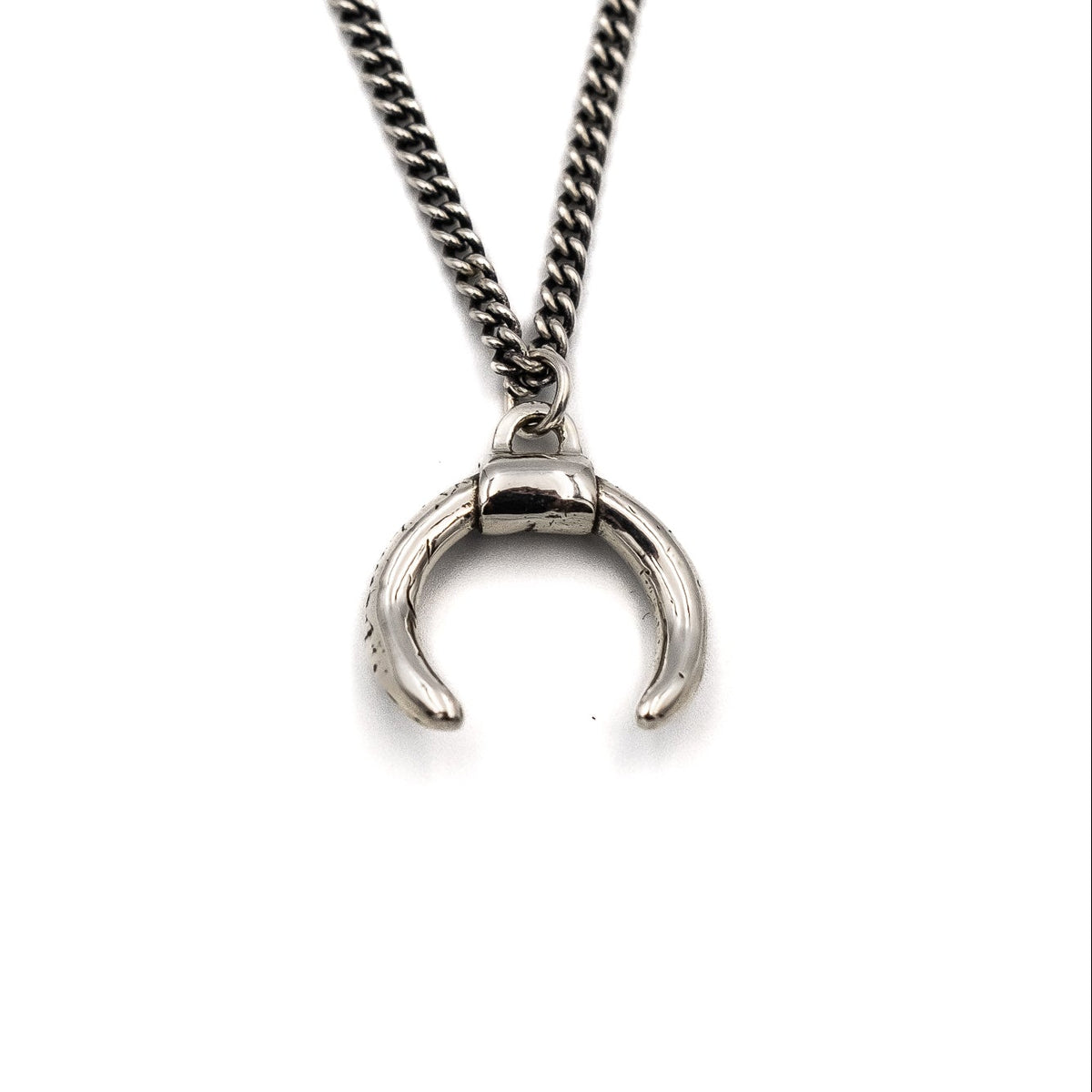 El Toro Pendant – sterling silver