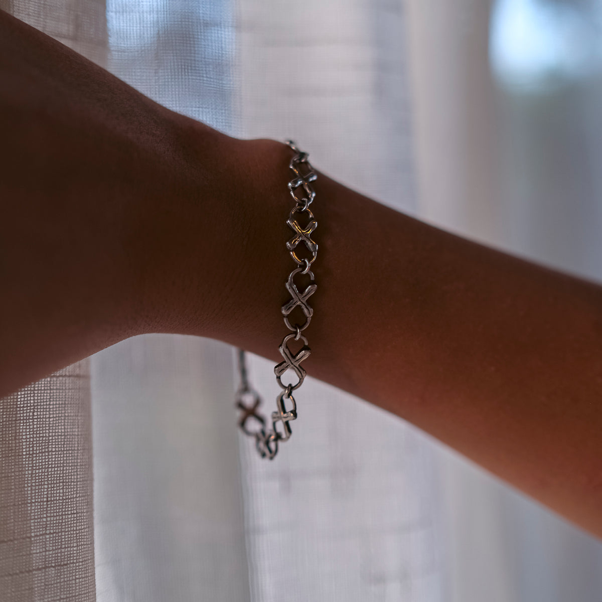 Infinite Chain Bracelet – sterling silver