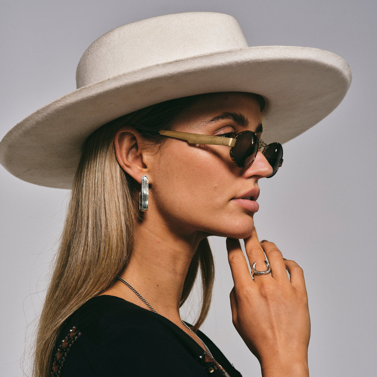 Nailed Belt Earrings – sterling silver