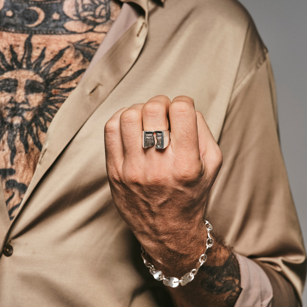 Ruins Crusade Ring – sterling silver