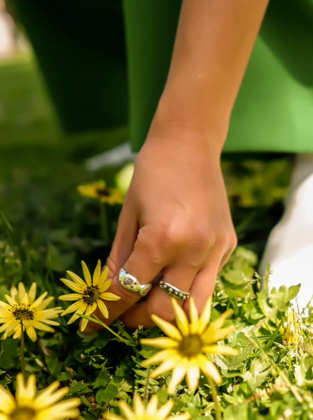 Serpent Kiss Ring