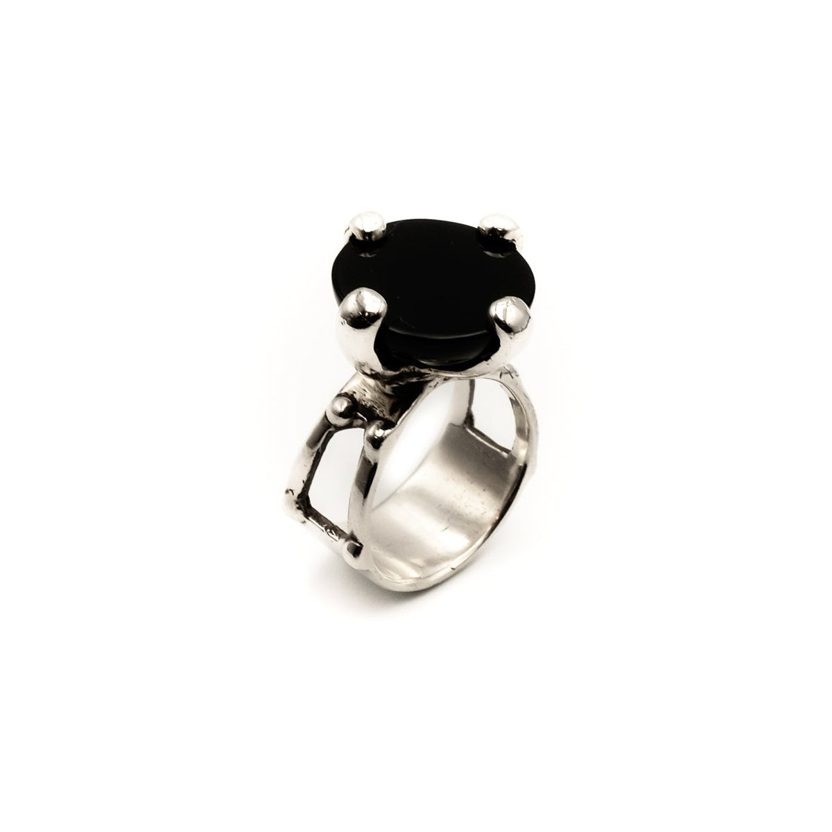 Alexandra Ring with Black Onyx Stone – sterling silver