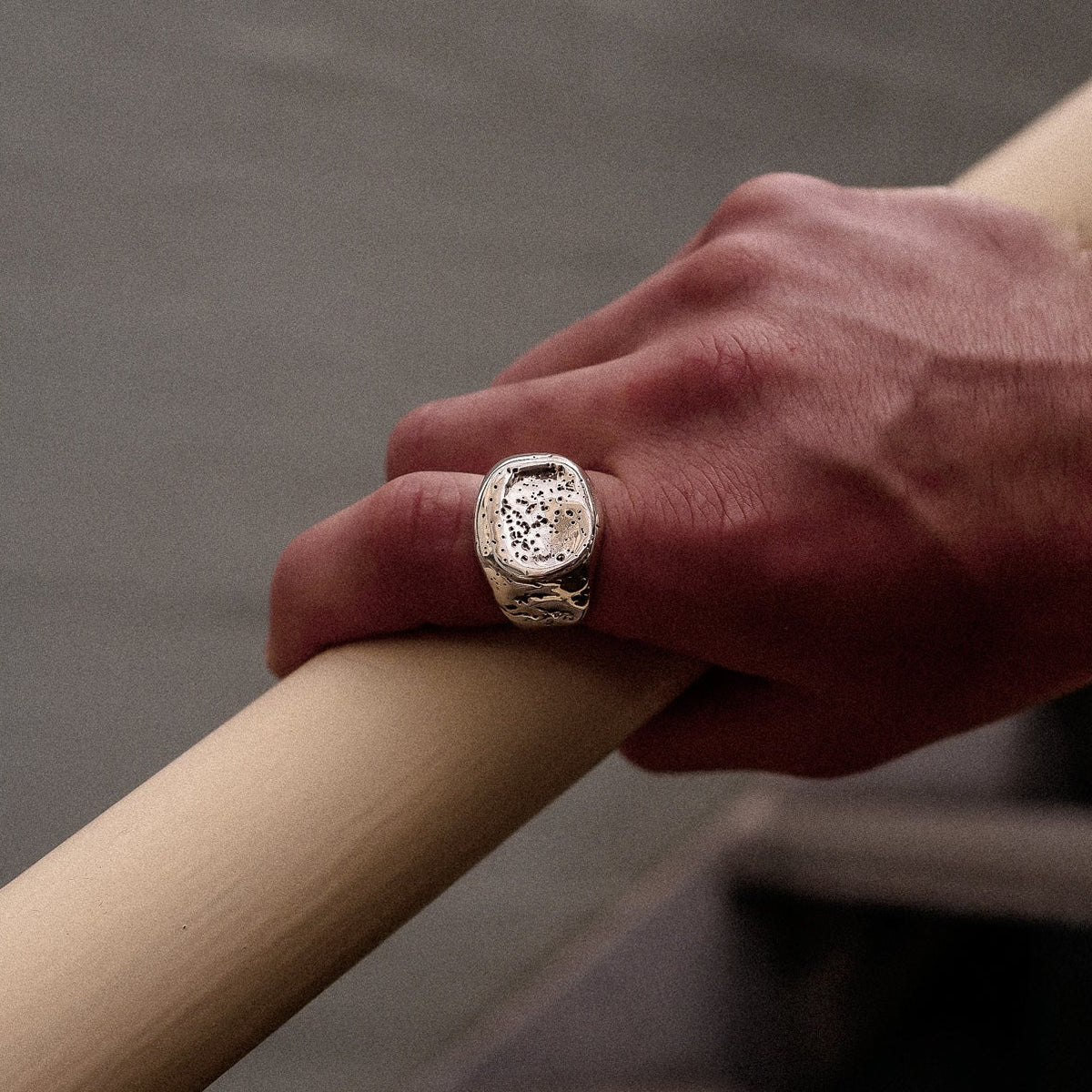 Emperor Round Signet Ring – sterling silver