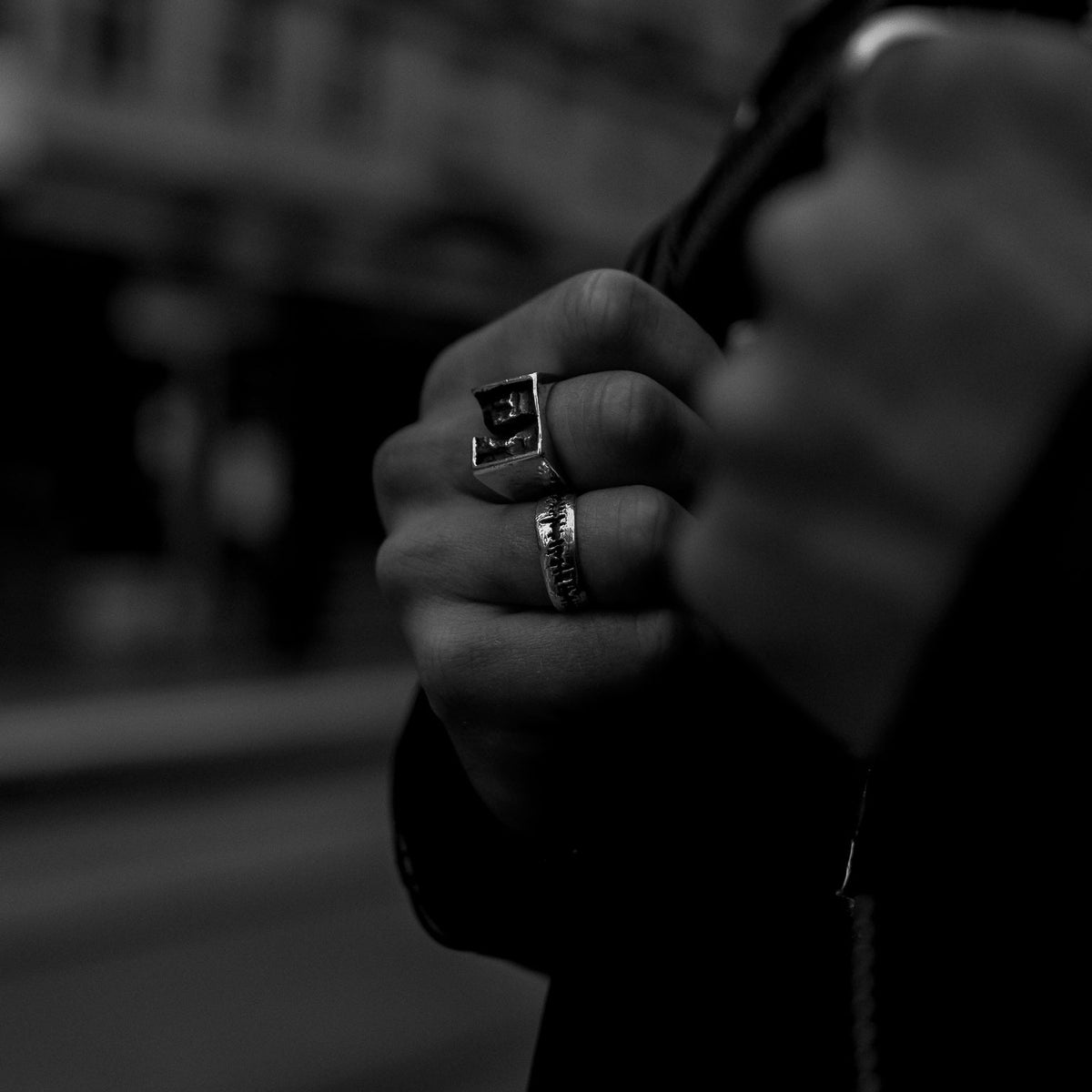 Marauder Band Ring – sterling silver