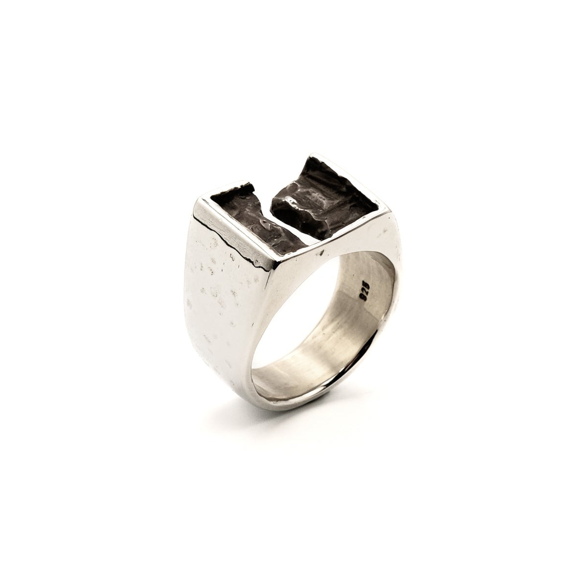 Ruins Crusade Ring – sterling silver
