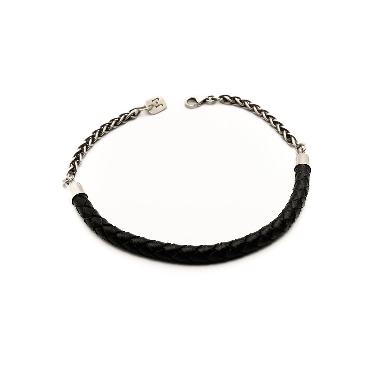 Wanderer Bracelet with Black Leather – sterling silver